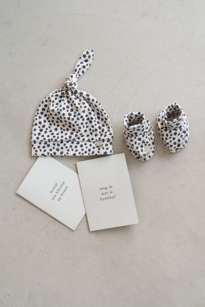 Wenskaart een kleintje op komst , ZUSSS Hedgehog & Deer