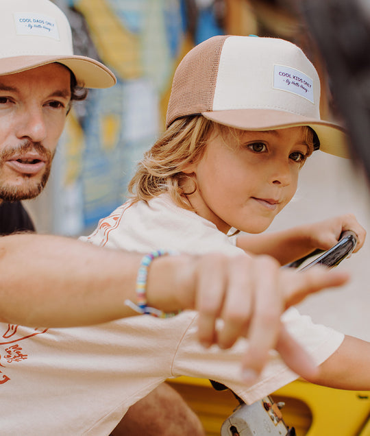 Caps, Mutsen & Sjaals Hedgehog & Deer