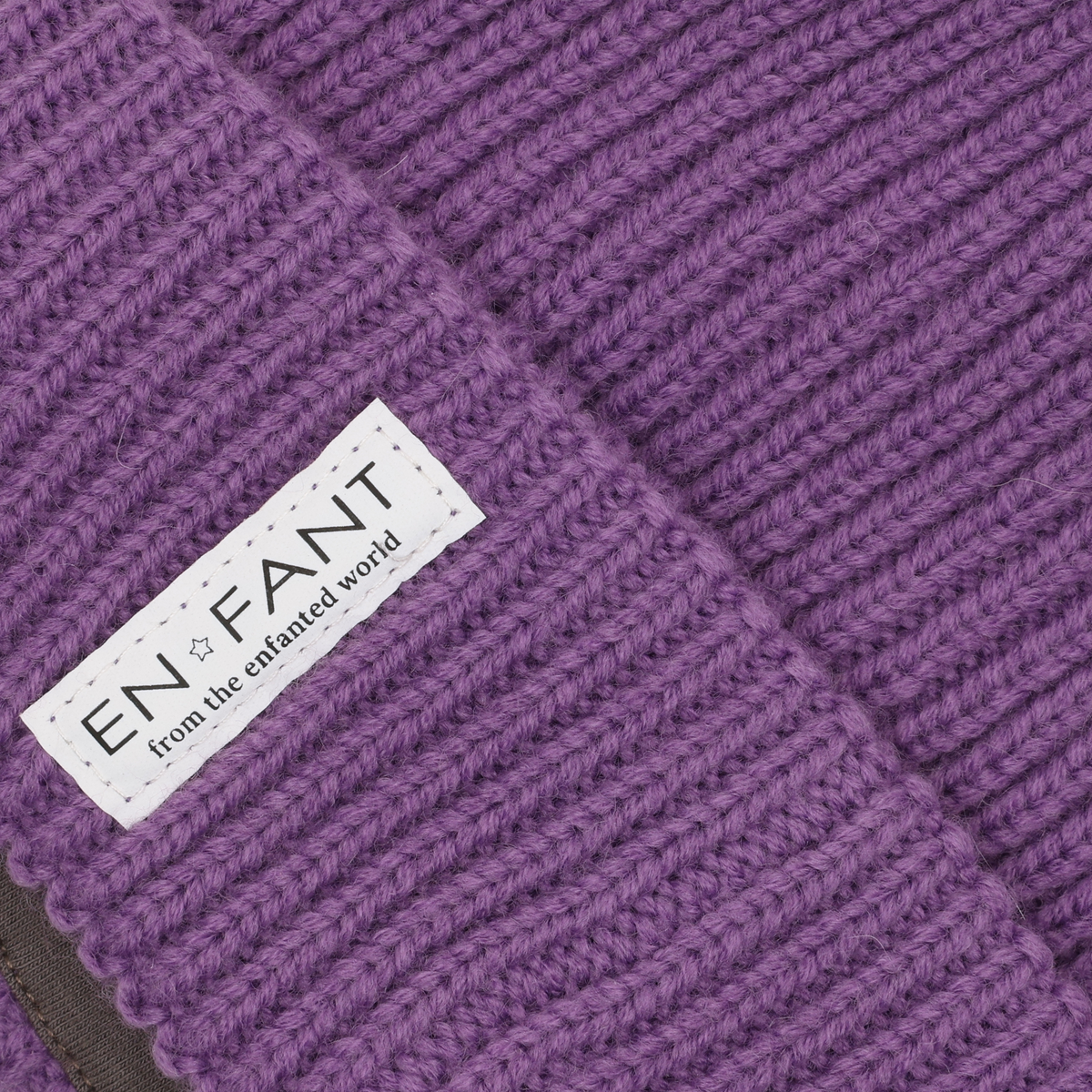 Beanie Bellflower, Enfant