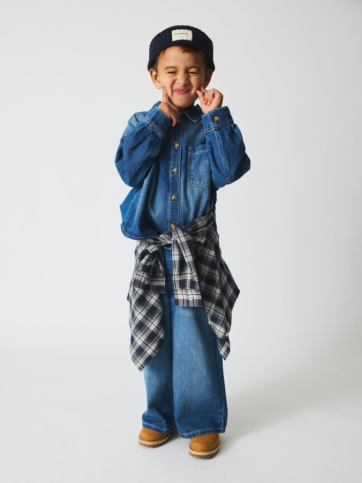 Flynny Jeans, Bruno Bruno Nation