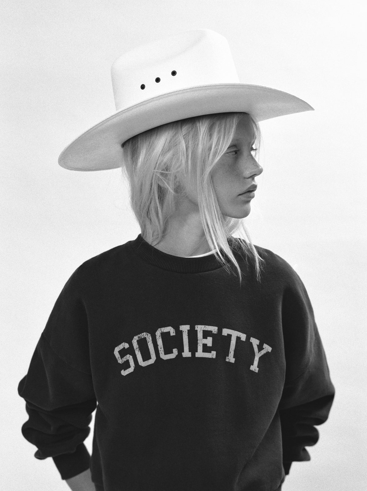 Lea Teen Sweatshirt Winetasting, The New Society