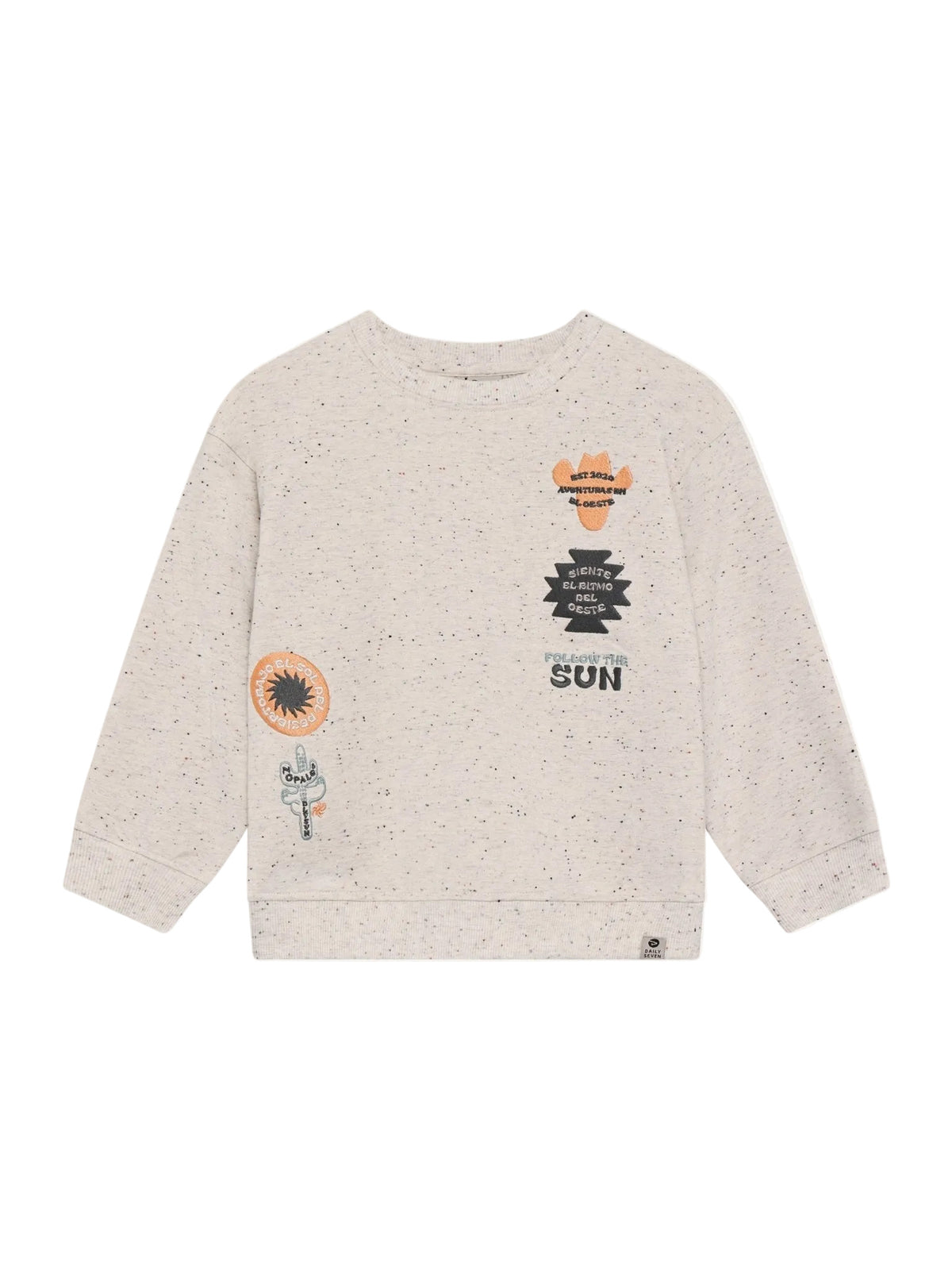 Oversized sweater badges sandshell, Daily Seven