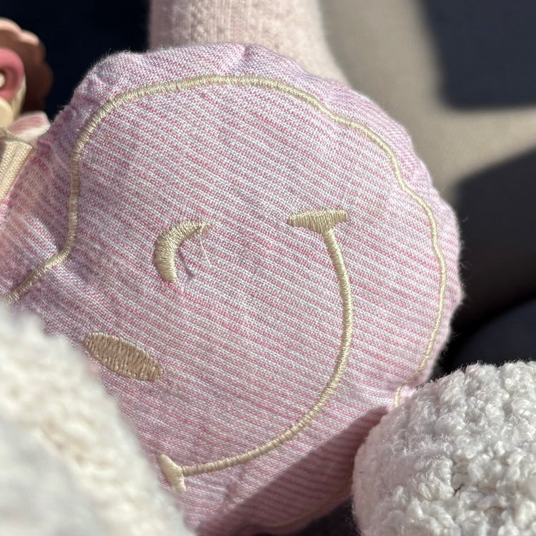 Speendoekje smiley – Lovely linnen pinky promise, Atelier Pomme