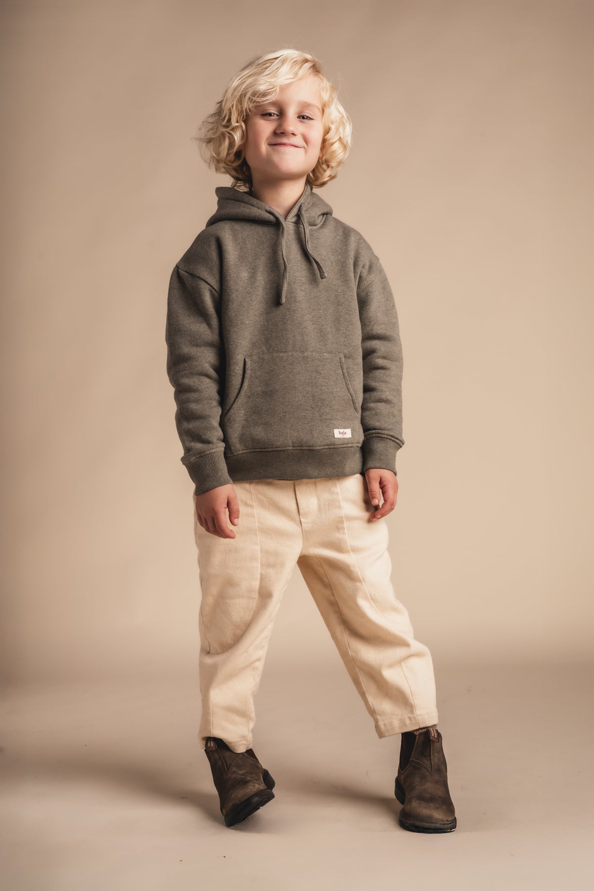 Hoodie Moose Green Agave, Baje Studio