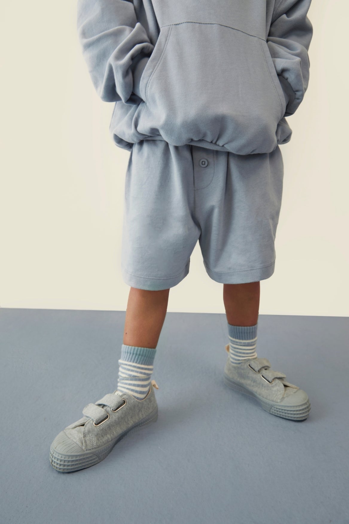 Button Shorts GOTS stone grey, Gray Label