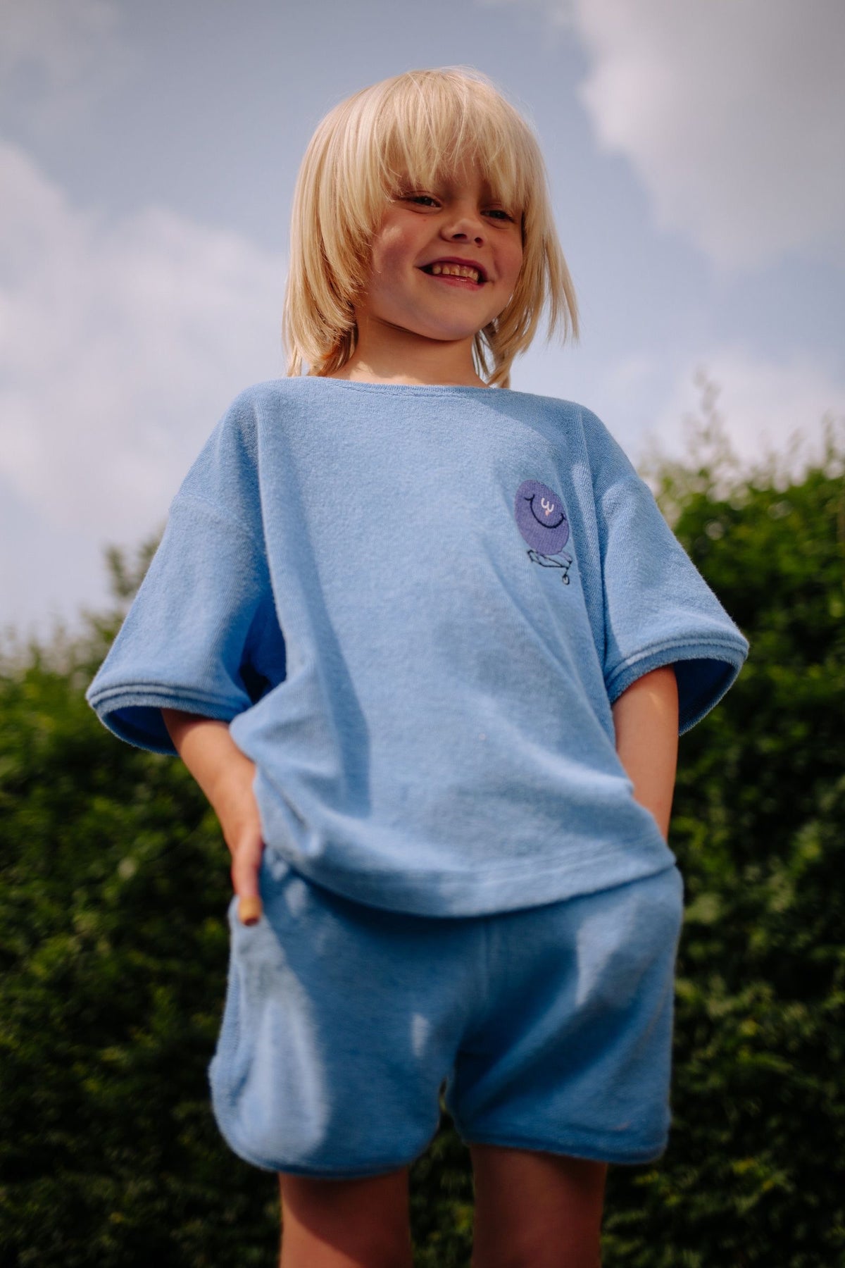 Giglin towel t-shirt Blue, Daily Brat