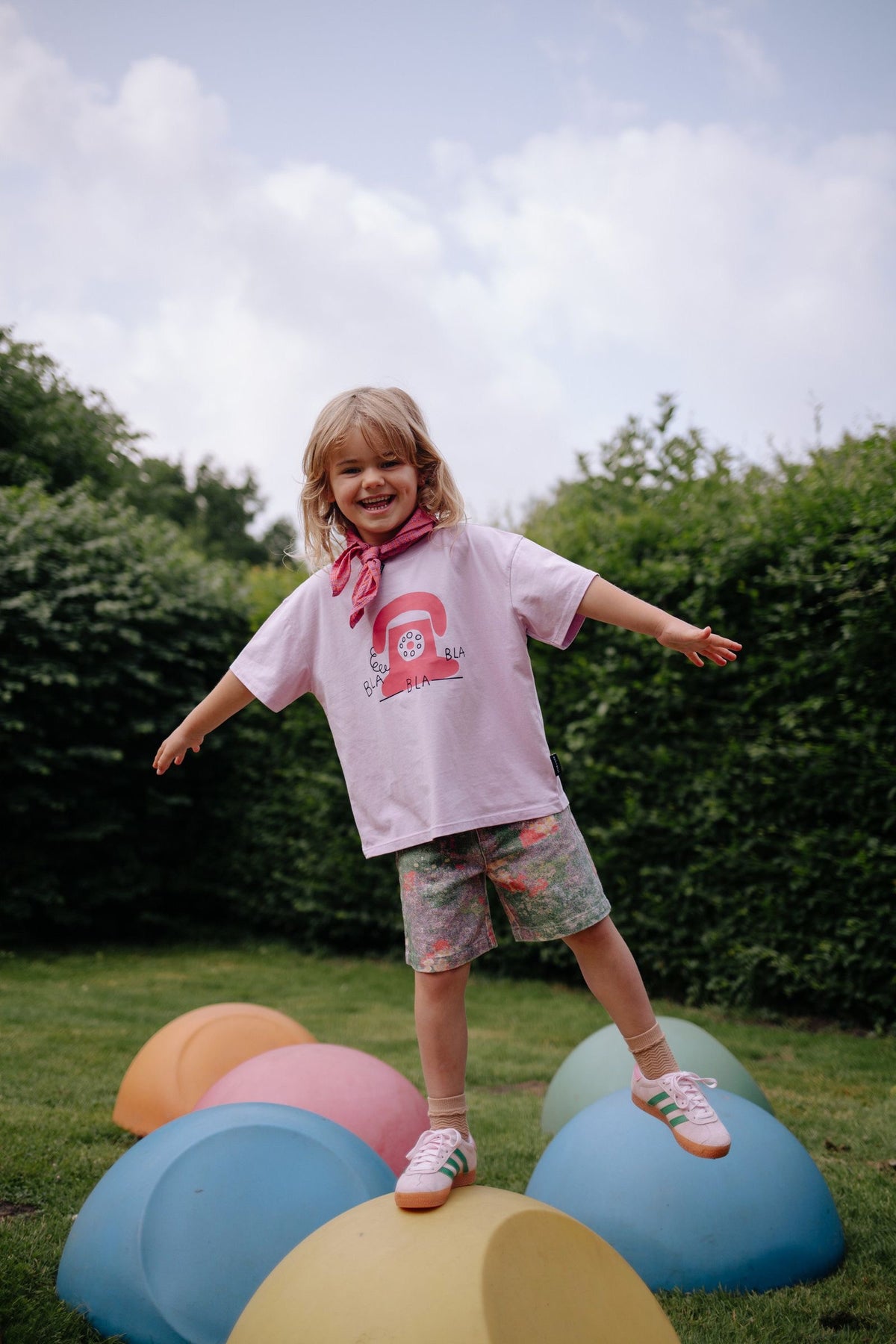 Bla Bla T-shirt sunny violet, Daily Brat