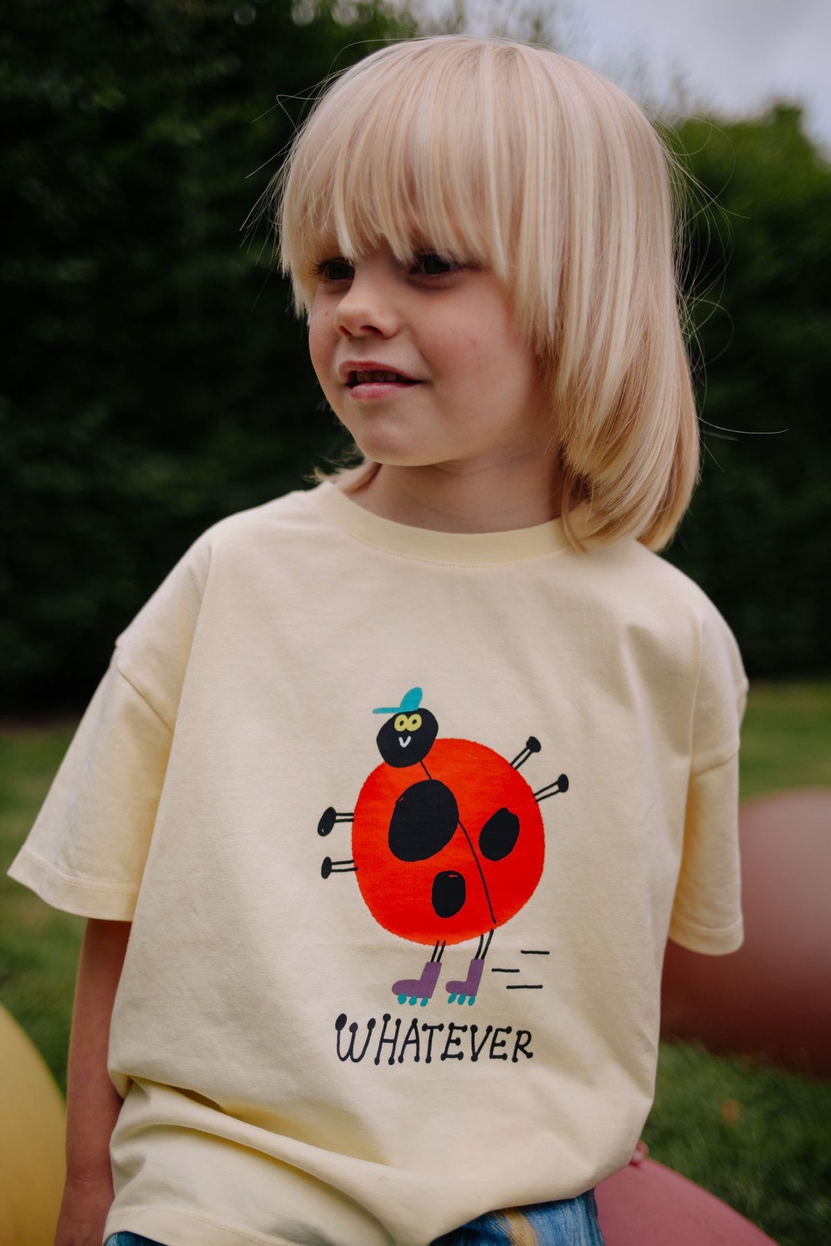 What ever T- shirt pale banana, Daily Brat