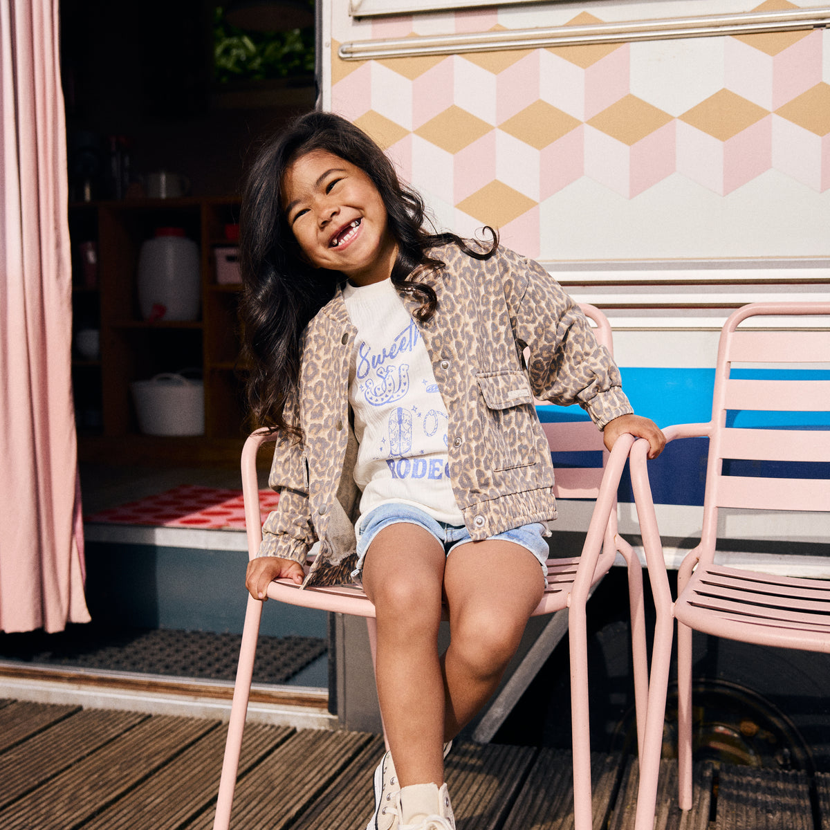 T-shirt artwork Egret, Daily Seven