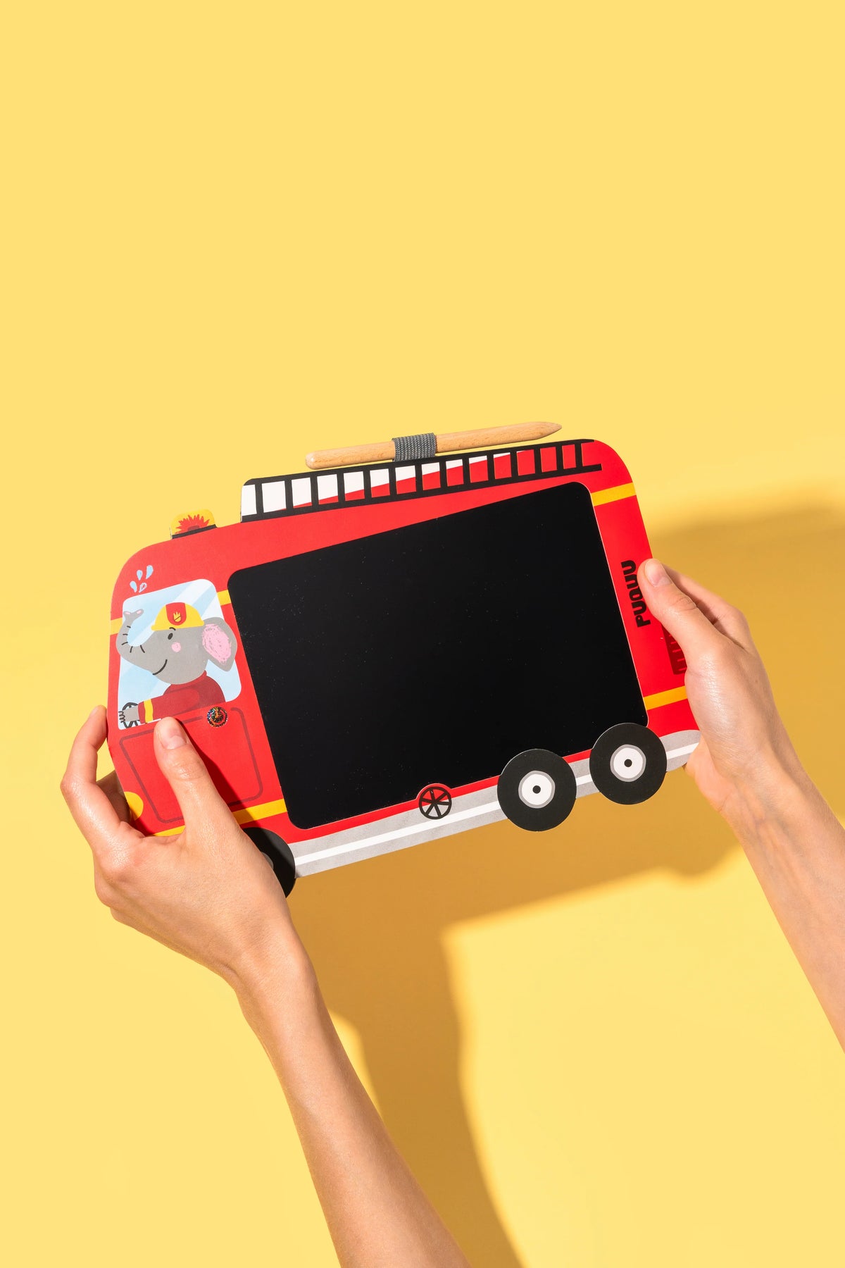 LCD doodle pad firetruck, Puquu