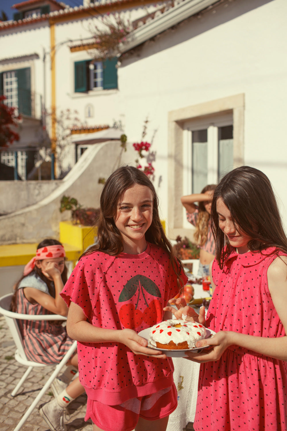Sleeveless sweatshirt pink with cherry print, Piupiuchick