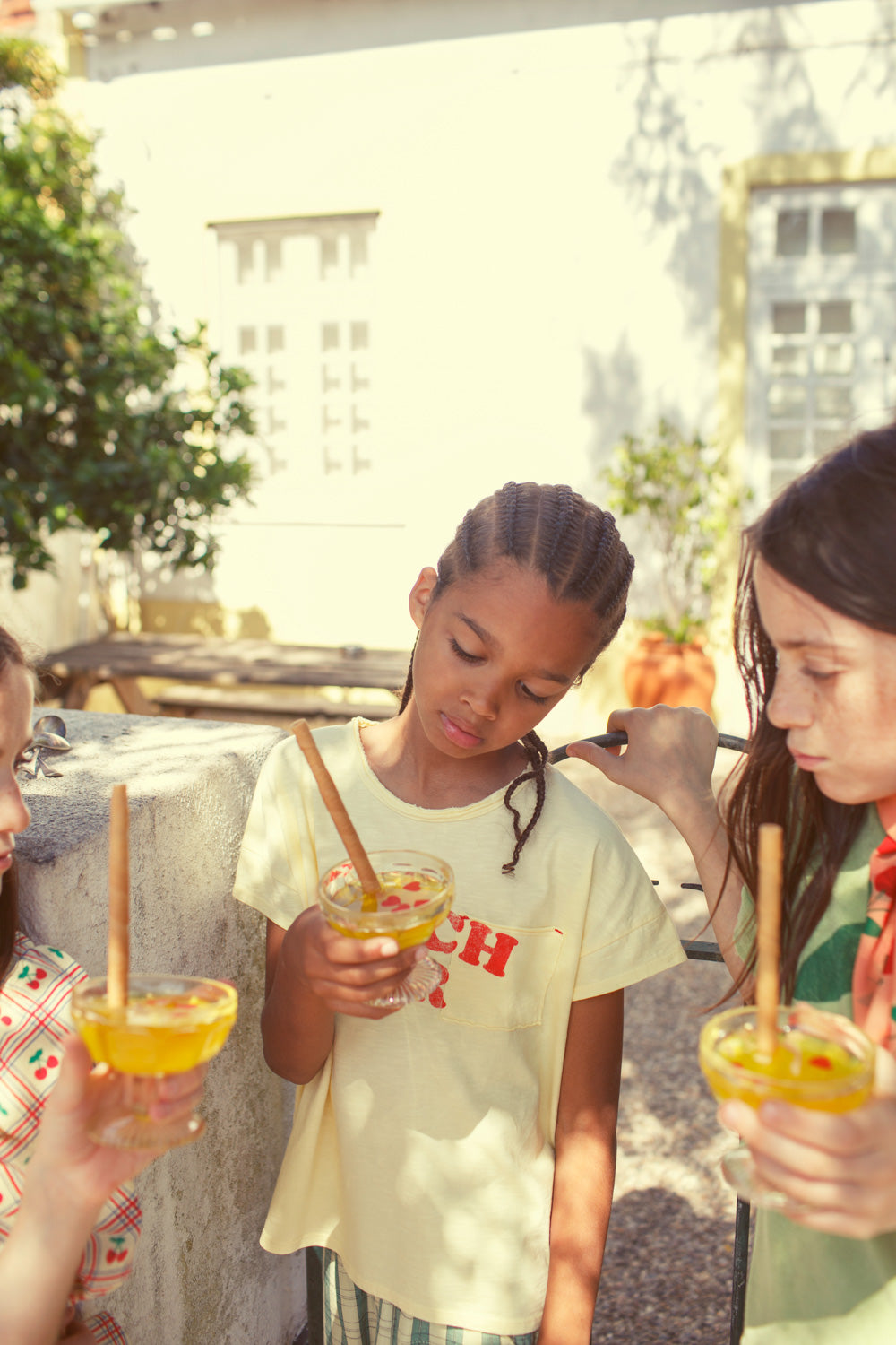 T-shirt Yellow beachbar print, Piupiuchick