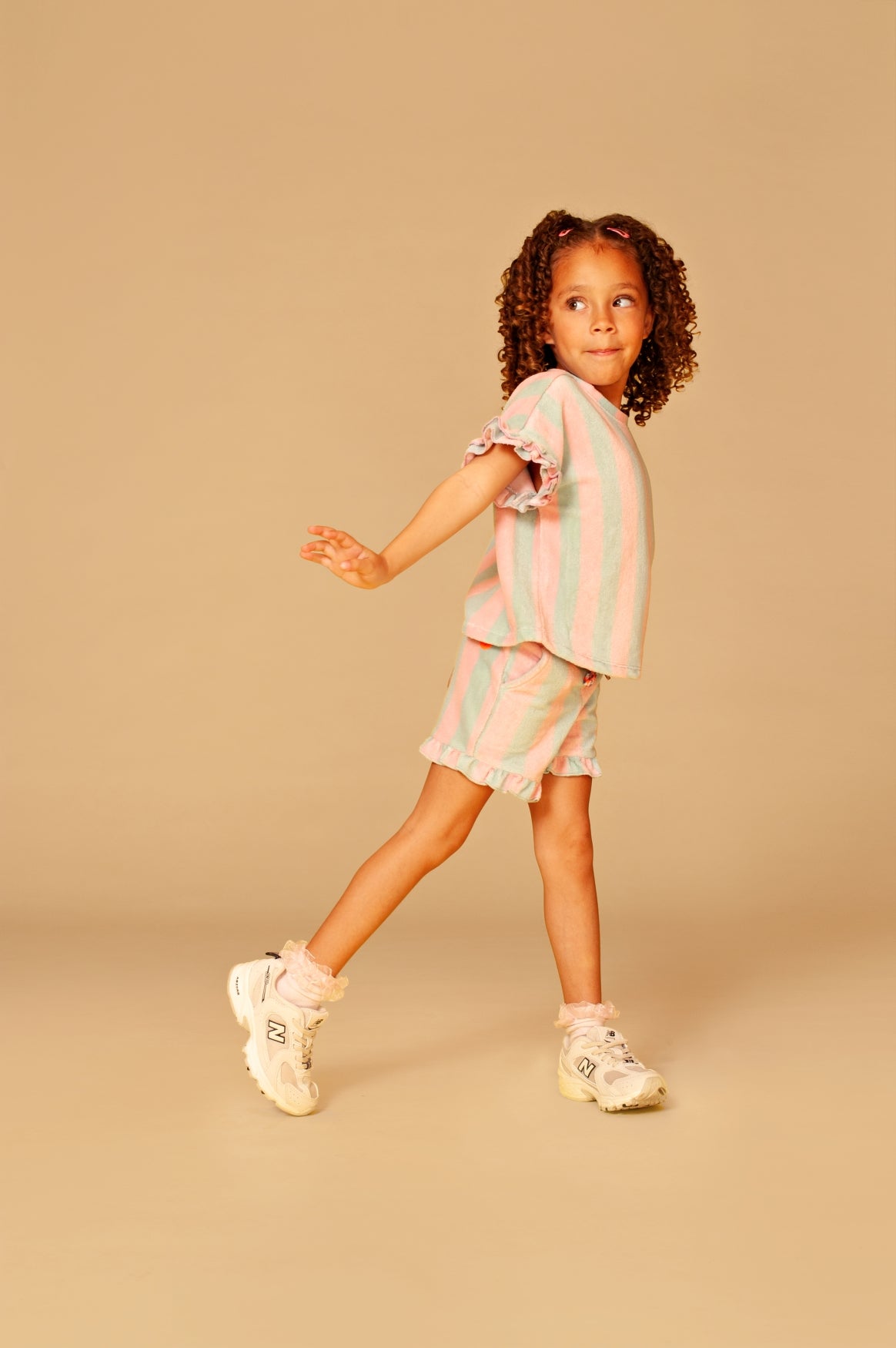 girls short Mint, Stains & Stories
