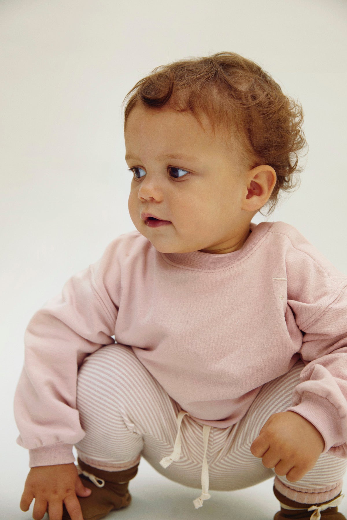 Baby Dropped shoulder sweater Faded Pink, Gray Label
