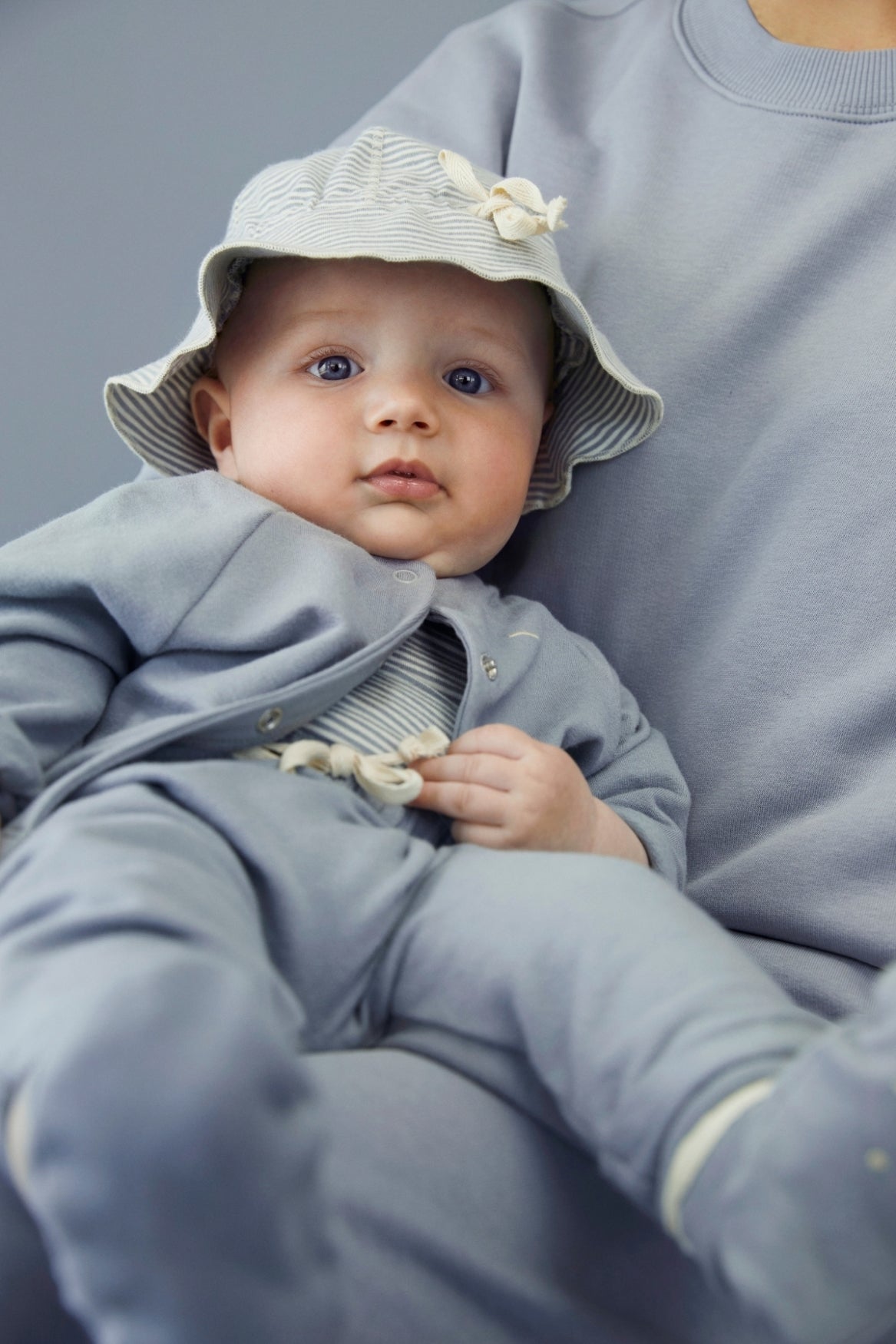 Baby raglan cardigan Stone Grey, Gray Label
