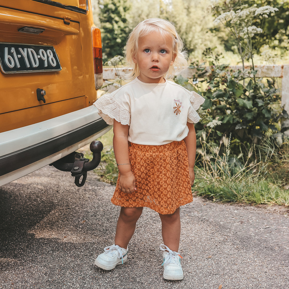 Broderie | Wide shirt, Your Wishes