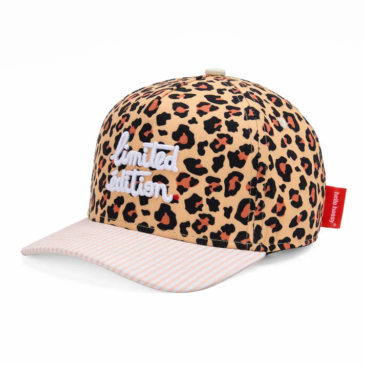 Cap Leopard 6, Hello Hossy