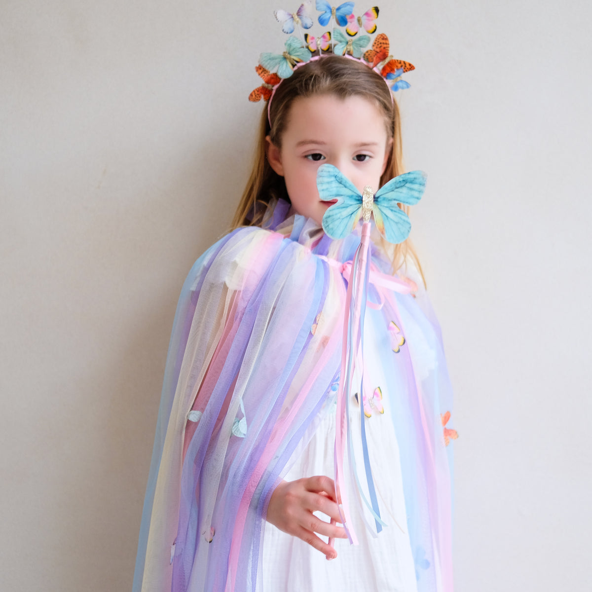 BUTTERFLY WAND, Mimi & Lula