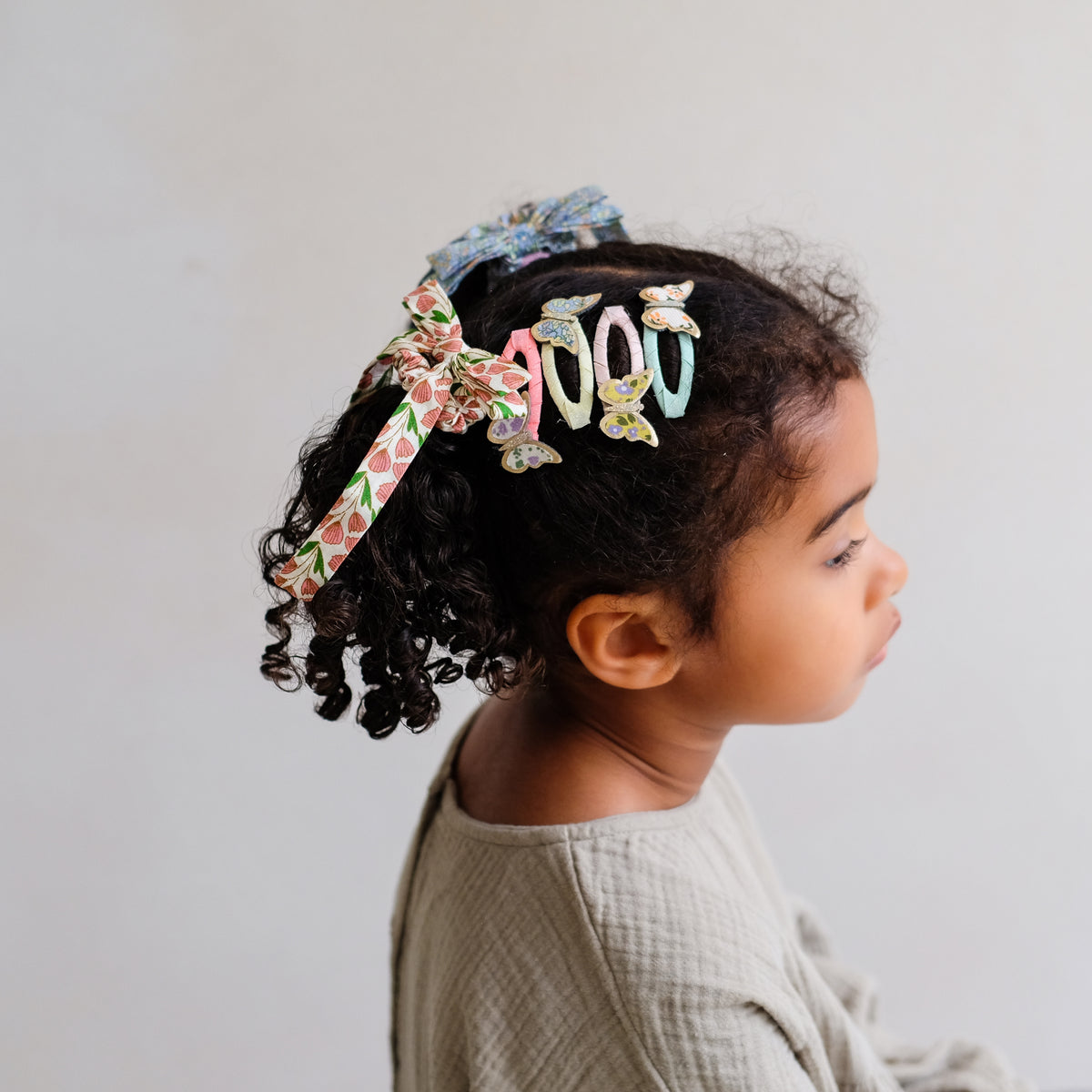 FLORAL BUTTERFLY CLIC CLACS, Mimi & Lula