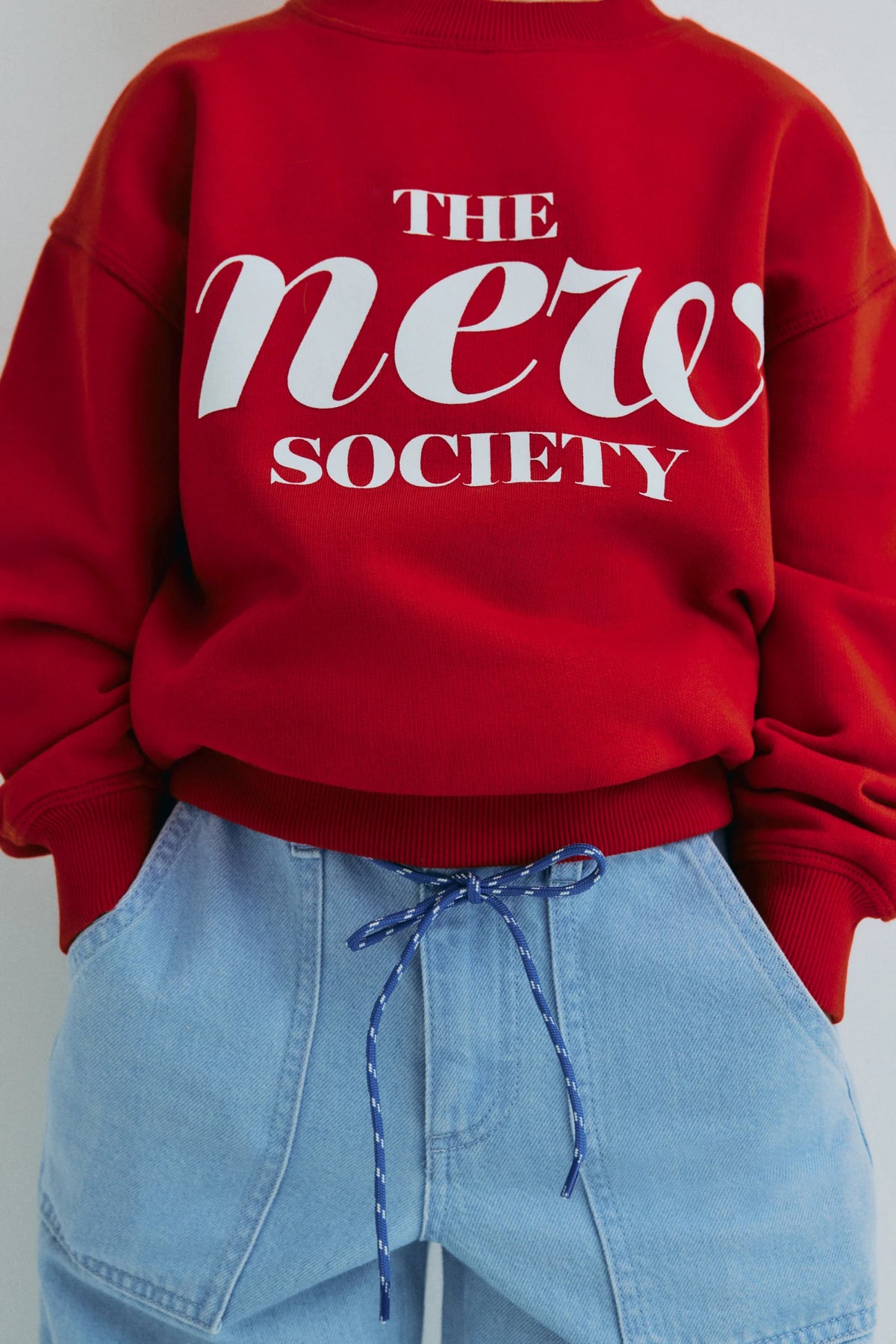 Maca sweater Tulip red, The New Society