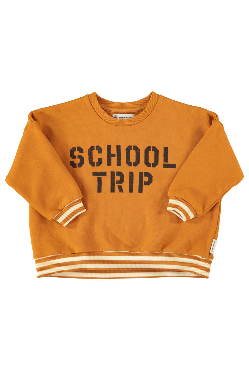 Sweatshirt | camel with "school trip" print, Piupiuchick